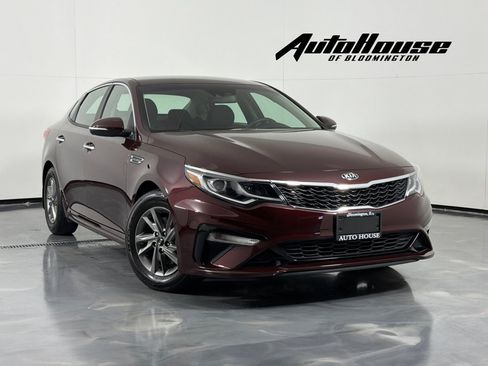 Used 2019 Kia Optima LX FWD image 1