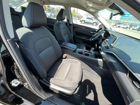 Used 2022 Nissan Altima 2.5 image 27