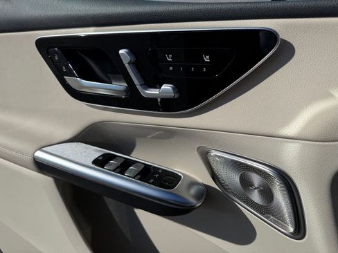 New 2026 Mercedes-Benz GLC 300 4MATIC image 23