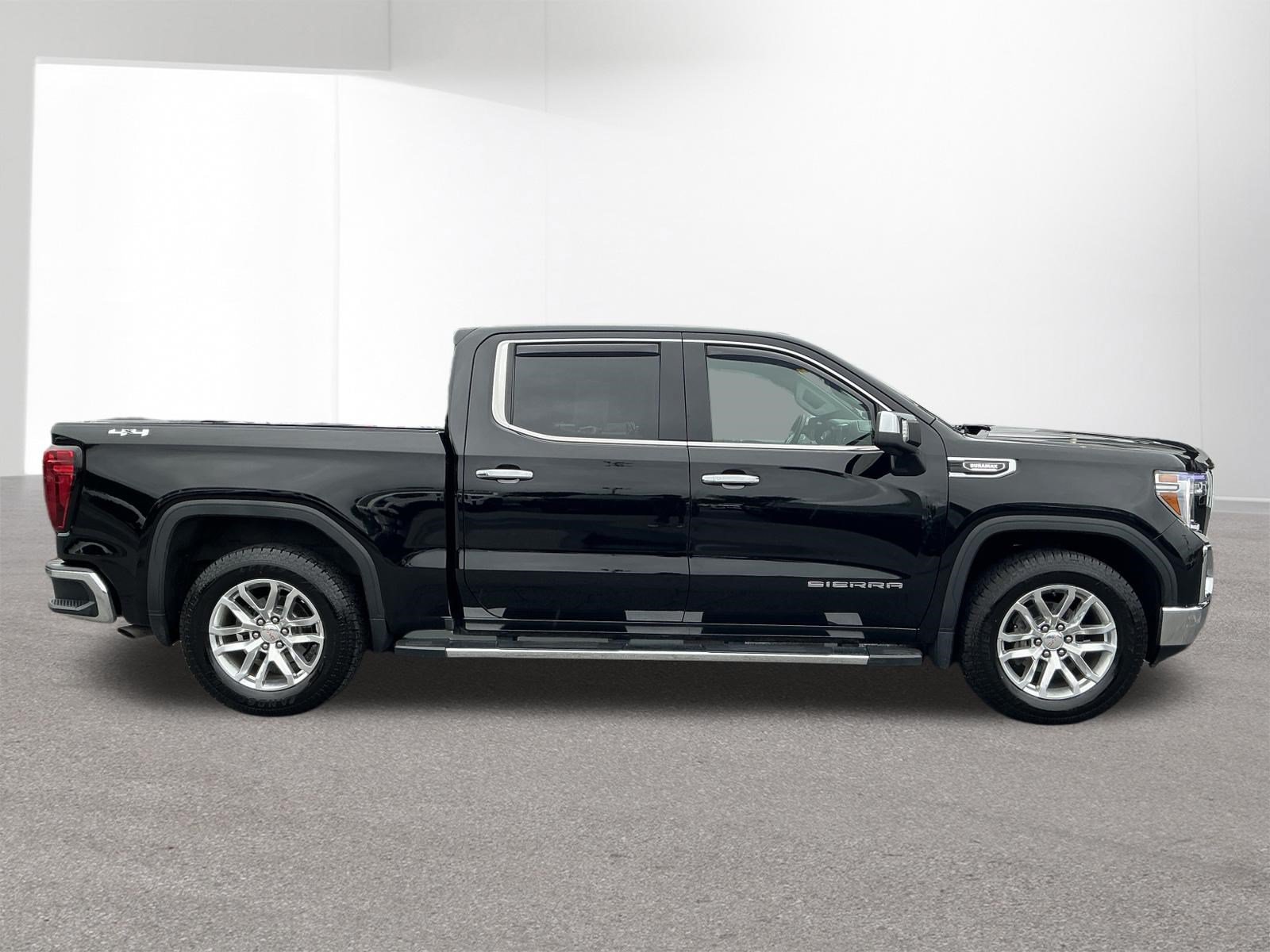 Used 2021 GMC Sierra 1500 SLT w/ SLT Premium Plus Package AWD/4WD image 2