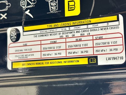 Used 2020 Jeep Wrangler Unlimited Sahara image 39