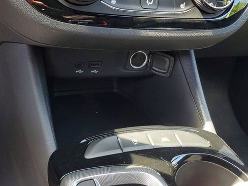 New 2026 Buick Envista Sport Touring w/ Convenience I Package FWD image 23