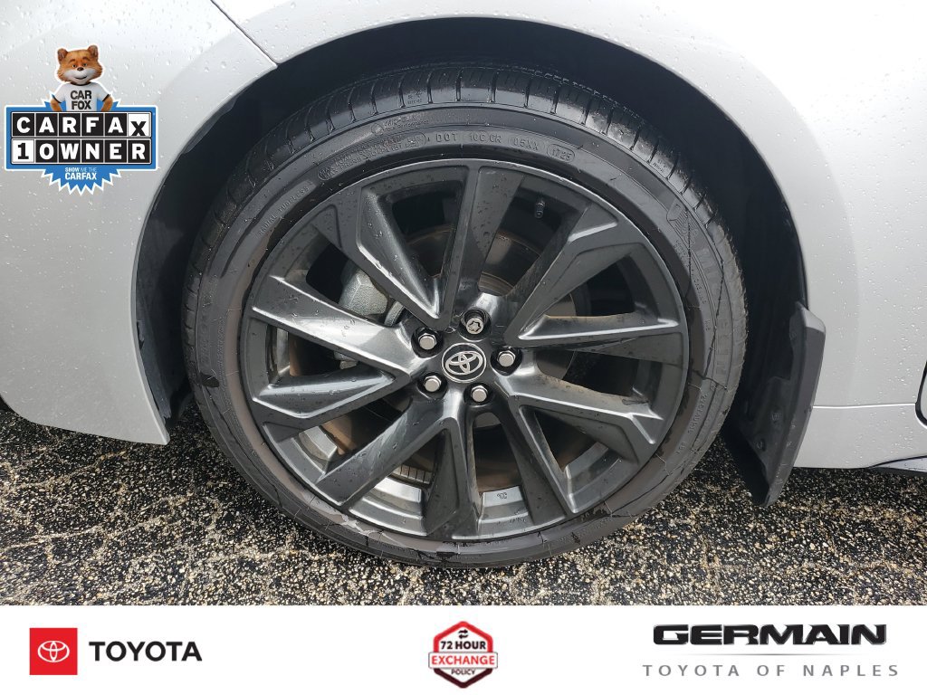 Used 2025 Toyota Corolla SE FWD image 13