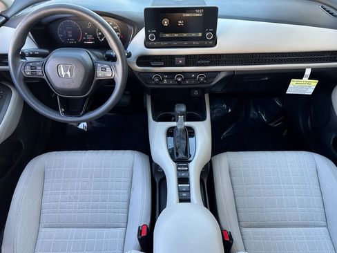 Used 2023 Honda HR-V LX image 16