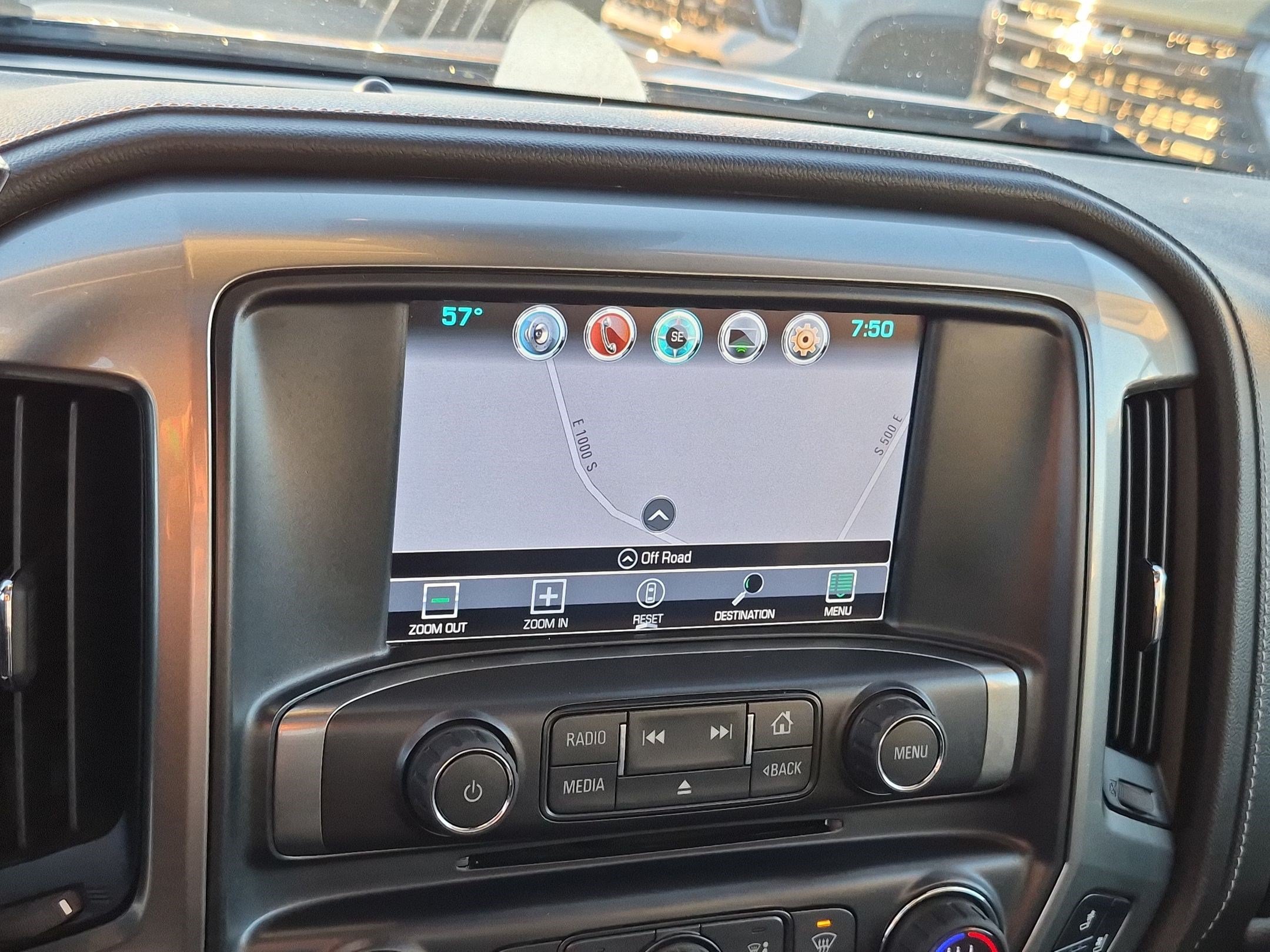 Used 2018 Chevrolet Silverado 1500 LTZ Z71 w/ Centennial Edition AWD/4WD image 23