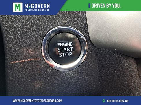 Used 2019 Toyota Highlander XLE image 28