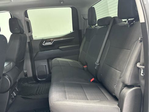 Used 2024 Chevrolet Silverado 1500 LT AWD/4WD image 17