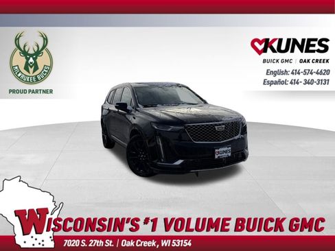 Used 2022 Cadillac XT6 Premium Luxury image 1