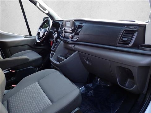 Used 2022 Ford Transit 250 Medium Roof RWD image 10