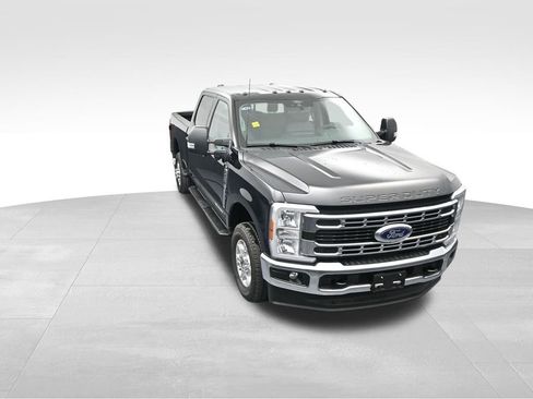 New 2025 Ford F250 XLT w/ 360-Degree Camera Package image 41
