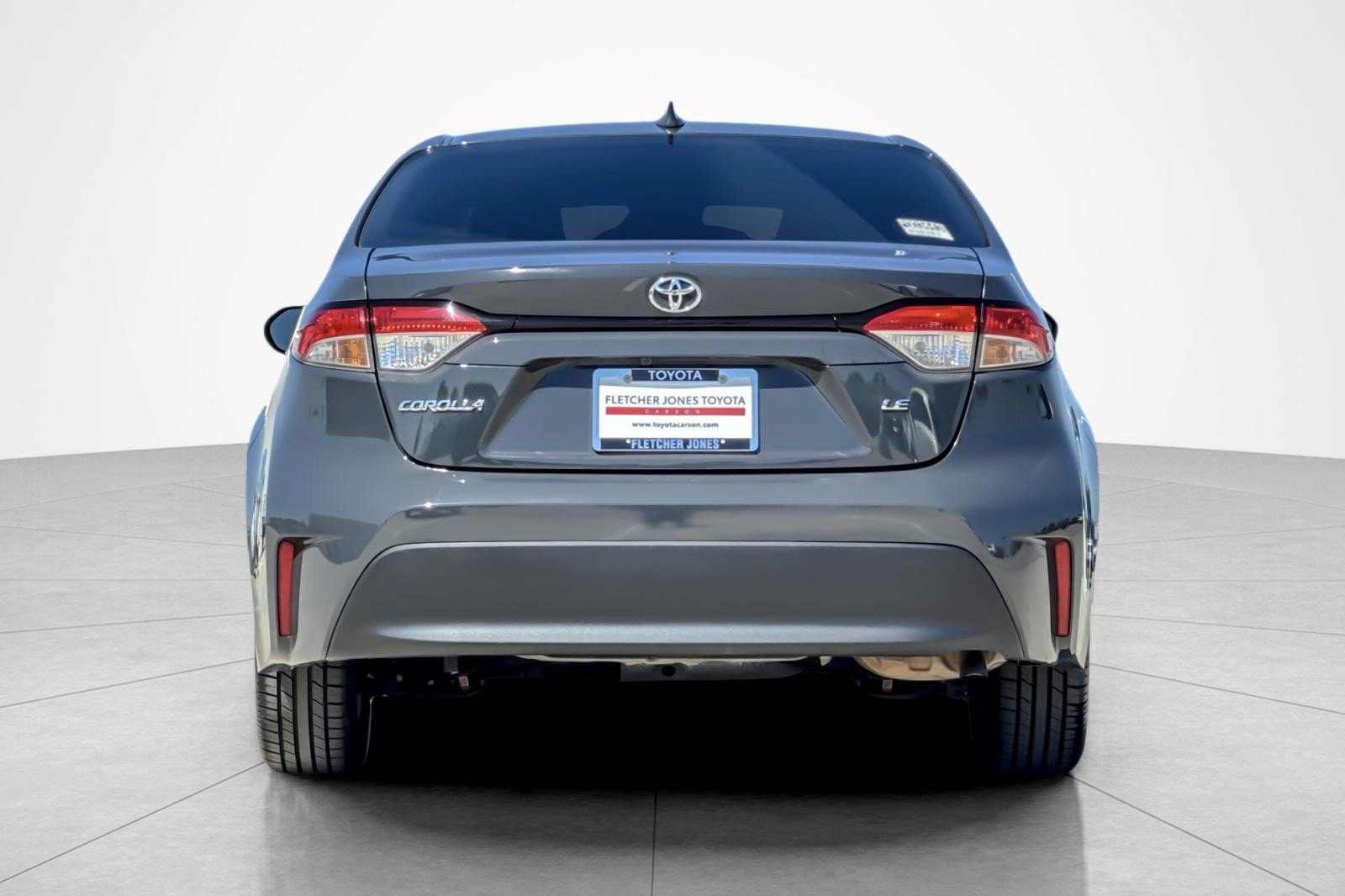 Used 2023 Toyota Corolla LE FWD image 4