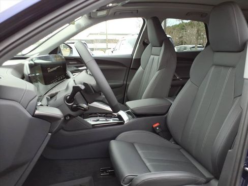 Used 2025 Audi Q5 Premium Plus AWD/4WD image 9