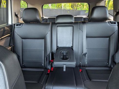 Used 2023 Volkswagen Atlas SE AWD/4WD image 19