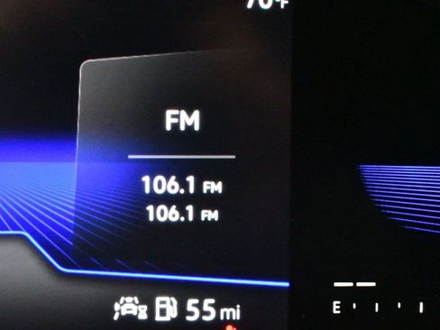 Used 2022 Volkswagen Tiguan SE R-Line image 48