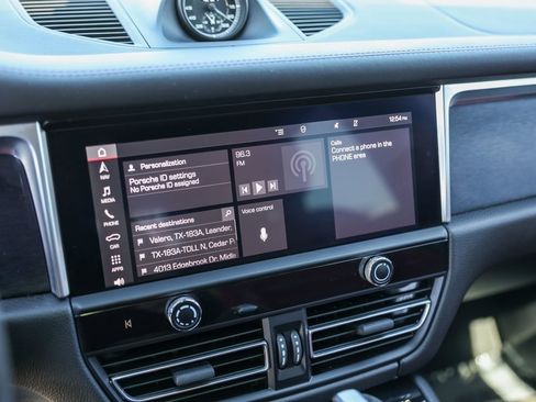 Used 2022 Porsche Macan GTS image 19