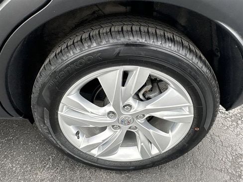 Used 2024 Buick Encore GX Preferred FWD image 31