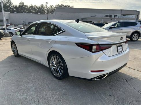 Used 2023 Lexus ES 350 Ultra Luxury w/ Accessory Package (Z2) FWD image 5