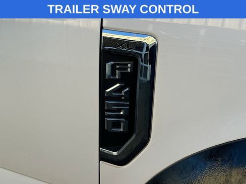 Certified 2020 Ford F450 XL w/ Snow Plow Prep Package image 15