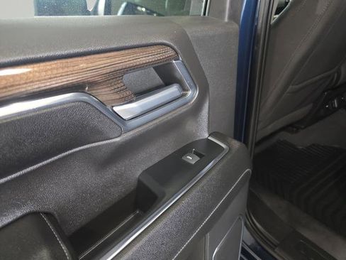 Used 2023 Chevrolet Silverado 1500 LT image 22