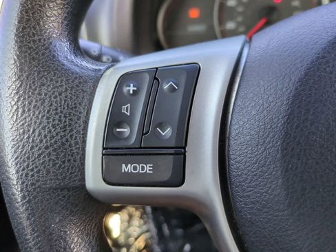 Used 2013 Toyota Yaris LE image 20