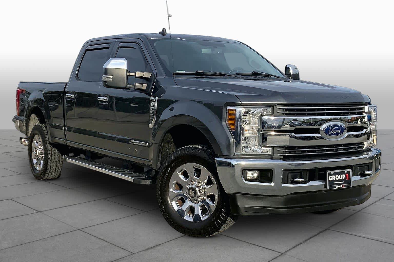 Used 2019 Ford F250 Lariat w/ Chrome Package AWD/4WD image 2