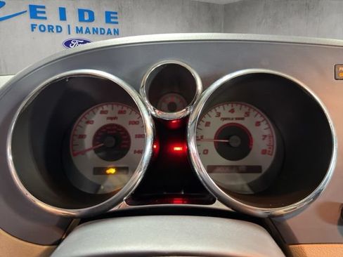 Used 2007 Pontiac Solstice Convertible w/ Premium Package RWD image 23