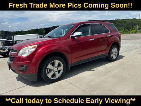 Used 2015 Chevrolet Equinox LT FWD image 2