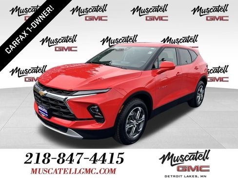 Used 2025 Chevrolet Blazer LT image 1