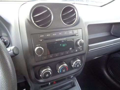 Used 2012 Jeep Patriot Sport image 18