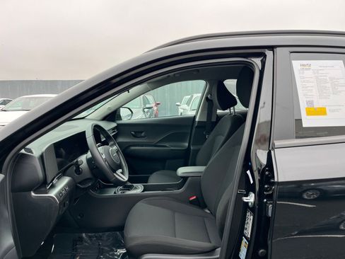 Used 2025 Hyundai Kona SEL image 28