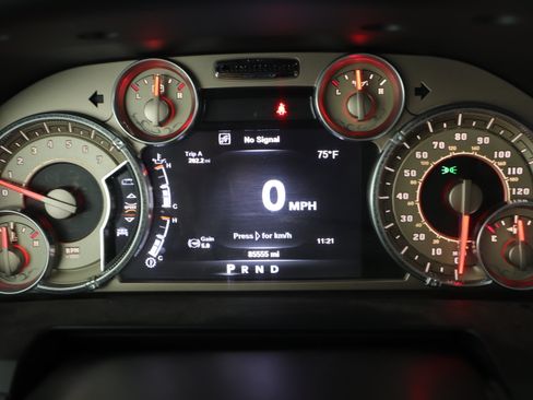 Used 2015 RAM 3500 Laramie Longhorn AWD/4WD image 18