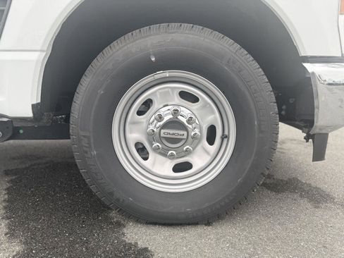 New 2025 Ford F250 XL w/ 360-Degree Camera Package image 35