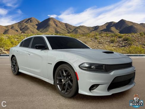 Used 2022 Dodge Charger R/T w/ Blacktop Package RWD image 5