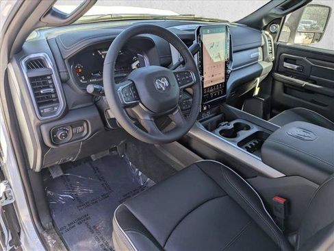 New 2026 RAM 2500 Laramie AWD/4WD image 3