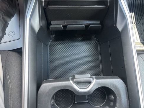 Used 2021 RAM 1500 Big Horn AWD/4WD image 37