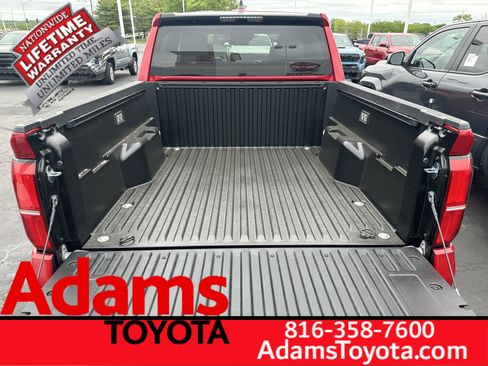Used 2026 Toyota Tacoma SR5 AWD/4WD image 7
