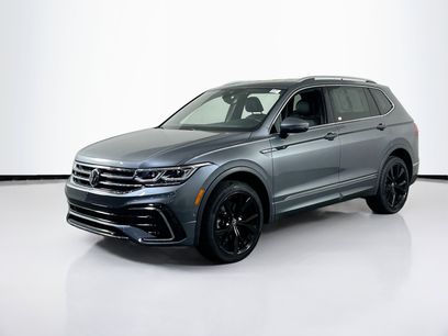 Used 2022 Volkswagen Tiguan SEL R-Line