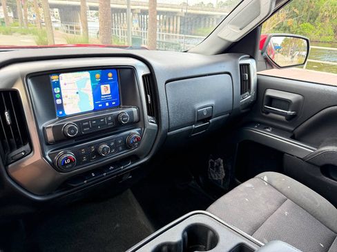 Used 2018 Chevrolet Silverado 1500 LT w/ All Star Edition AWD/4WD image 6