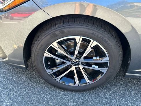 New 2025 Volkswagen Jetta Sport image 8