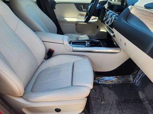Certified 2026 Mercedes-Benz GLA 250 4MATIC image 19