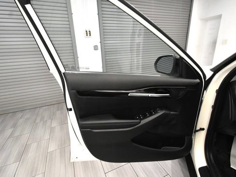 Used 2021 Kia Seltos S AWD/4WD image 13