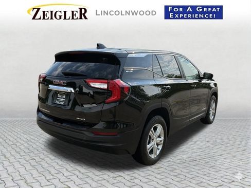 Used 2024 GMC Terrain SLE AWD/4WD image 6