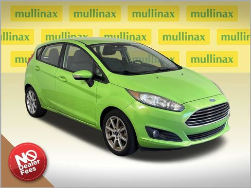 Used 2015 Ford Fiesta SE w/ Equipment Group 201A FWD image 1