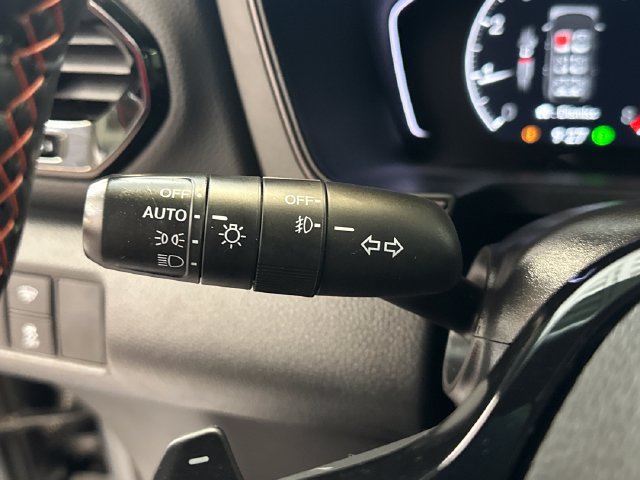 Used 2025 Honda Pilot TrailSport image 40