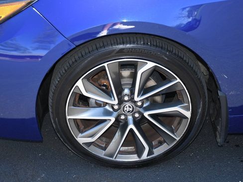 Used 2021 Toyota Corolla SE w/ Carpet Mat Package (TMS) FWD image 38