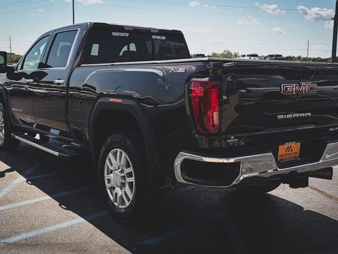 Used 2020 GMC Sierra 2500 SLT w/ SLT Premium Plus Package AWD/4WD image 27