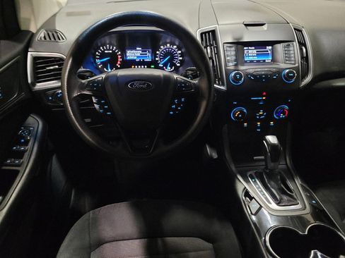 Used 2016 Ford Edge SE FWD image 22