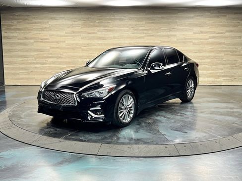 Used 2024 INFINITI Q50 Luxe w/ Cargo Package RWD image 5