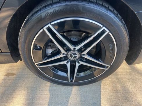 Used 2023 Mercedes-Benz C 300 4MATIC Sedan image 10