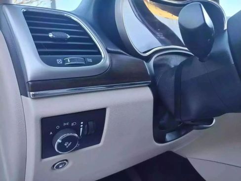 Used 2015 Jeep Grand Cherokee Limited image 33